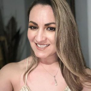 Meet your Posher, Vicky